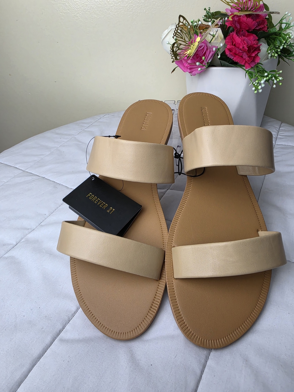 Forever 21 Women's Beige Double-Strap Slide Sandals Size 10
